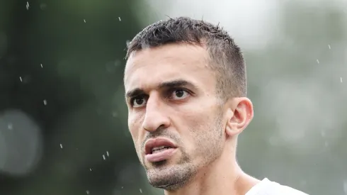 João Schmidt , volante do Santos