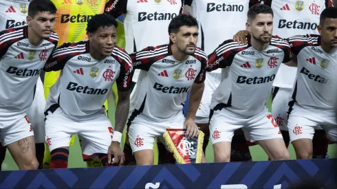 CE – FORTALEZA – 25/10/2025 – BRASILEIRO A 2025, FORTALEZA X FLAMENGO – arrascaeta jogador do Flamengo durante partida contra o Fortaleza no estadio Arena Castelao pelo campeonato Brasileiro A 2025. Foto: Baggio Rodrigues/AGIF