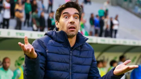 Abel Ferreira resolve falar de disputas entre Flamengo e Palmeiras