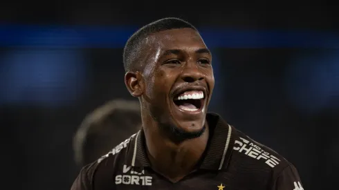 Rayan pelo Vasco em 2025. Foto: Jorge Rodrigues/AGIF