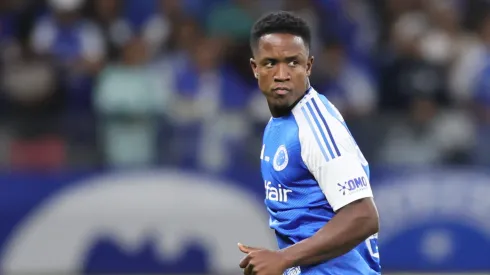 MG – BELO HORIZONTE – 30/08/2025 – BRASILEIRO A 2025, CRUZEIRO X SAO PAULO – Sinisterra jogador do Cruzeiro durante partida contra o Sao Paulo no estadio Mineirao pelo campeonato Brasileiro A 2025. Foto: Gilson Lobo/AGIF