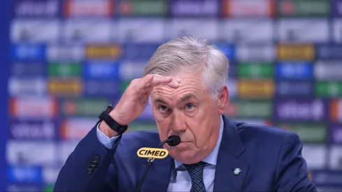 Carlo Ancelotti tecnico da Selecao Brasileira durante convocacao para as Eliminatorias da Copa do Mundo de 2026, evento realizado na CBF (Confederacao Brasileira de Futebol) no Rio de Janeiro, nesta segunda (25). Foto: Thiago Ribeiro/AGIF