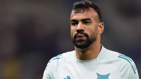 Zagueiro faz ótima temporada – Foto: Gilson Lobo/AGIF.