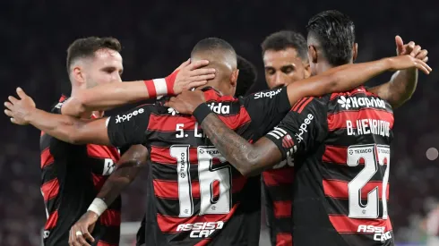 IA anota la victoria de Flamengo sobre São Paulo en Vila Belmiro.