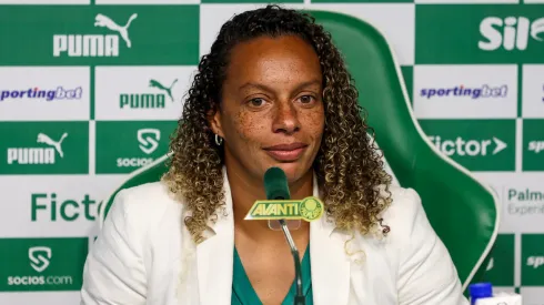 Rosana Augusto em apresentação no Palmeiras – Foto: Fabio Menotti/Palmeiras