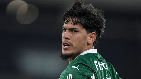 El defensa regresa tras el descanso