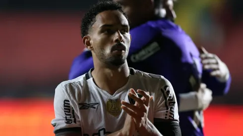 Vitinho descarta deixar o Botafogo em 2026