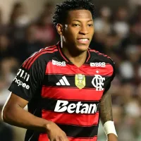 Gonzalo Plata chama a atenção mais uma vez com expulsão, e prejudica o Flamengo em clássico contra o São Paulo