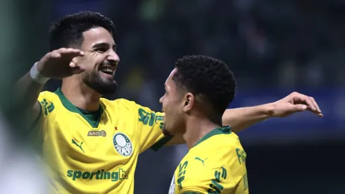 Flaco López e Vitor Roque vão desfalcar o Palmeiras nesta Data FIFA contra o Santos