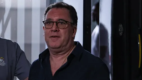 Marcelo Teixeira deu versão diferente do treinador no Santos.