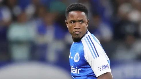 Atacante chegou com moral – Foto: Gilson Lobo/AGIF.