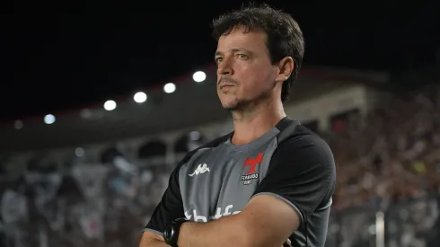 Diniz é o técnico do Vasco. Foto: Thiago Ribeiro/AGIF