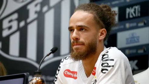 Billal na apresentação ao Santos. Foto: Mauricio De Souza/AGIF