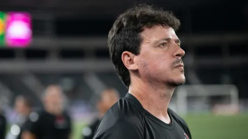 RJ – RIO DE JANEIRO – 05/11/2025 – BRASILEIRO A 2025, BOTAFOGO X VASCO – Fernando Diniz tecnico do Vasco durante partida contra o Botafogo no estadio Engenhao pelo campeonato Brasileiro A 2025. Foto: Jorge Rodrigues/AGIF