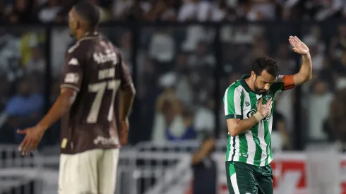 Nenê decide e Juventude vira sobre o Vasco em São Januário.