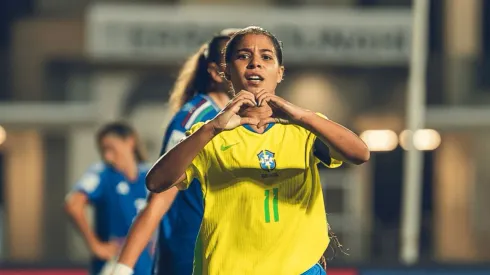 Giovanna Waksman comemora gol contra a Itália. Foto: Fabio Souza/CBF
