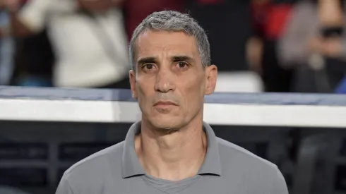 Vojvoda, treinador do Santos