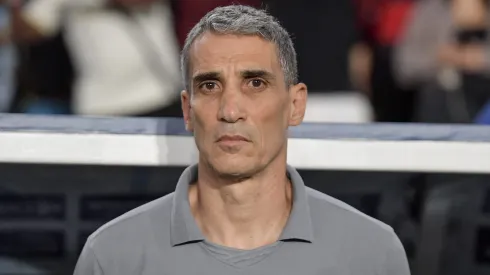 Juan Pablo Vojvoda técnico do Santos durante partida contra o Flamengo – Foto: Thiago Ribeiro/AGIF