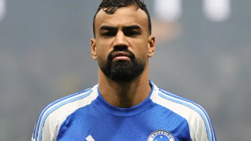 Zagueiro deu a sua opinião – Foto: Gilson Lobo/AGIF.