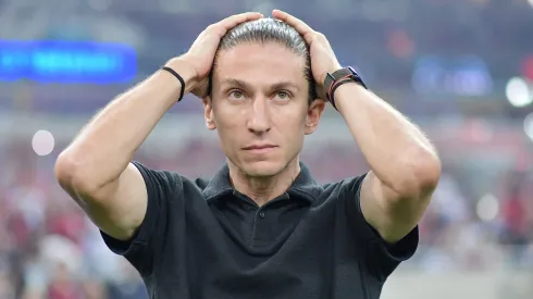 Filipe Luís tem contrato perto do fim no Flamengo.