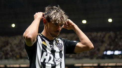 MG – BELO HORIZONTE – 08/10/2025 – BRASILEIRO A 2025, ATLETICO-MG X SPORT – Gustavo Scarpa jogador do Atletico-MG durante partida contra o Sport no estadio Arena MRV pelo campeonato Brasileiro A 2025. Foto: Alessandra Torres/AGIF