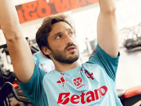 Matías Viña pode deixar o Flamengo por falta de oportunidade com Filipe Luís