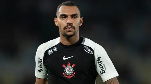 Matheuzinho jogador do Corinthians durante partida contra o Fluminense no estadio Maracana pelo campeonato Brasileiro A 2025. Foto: Jorge Rodrigues/AGIF