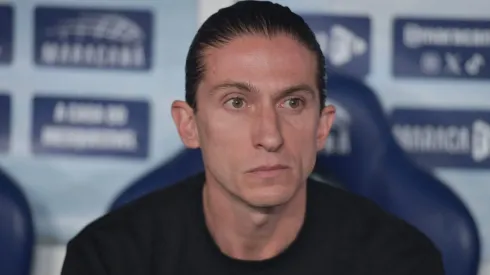Filipe Luis tecnico do Flamengo durante partida contra o Cruzeiro no estadio Maracana pelo campeonato Brasileiro A 2025. Foto: Thiago Ribeiro/AGIF