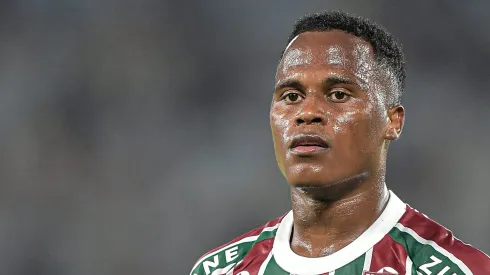 Arias durante partida pelo Flu em 2025.