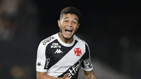 Adson durante partida do Cruz-Maltino