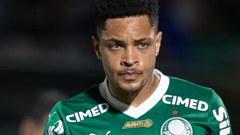 Vitor Roque pode pegar gancho por homofobia