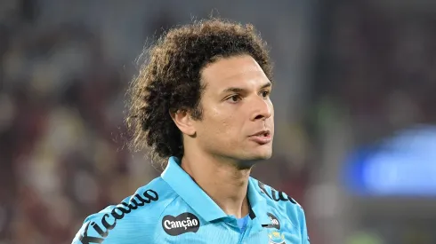 Arão durante partida do Peixe no Maracanã