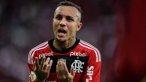 Everton Cebolinha pode sair do Flamengo.