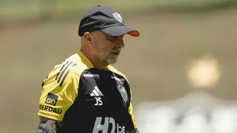 Sampaoli comanda treino do Atlético