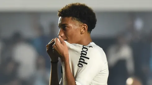 Atacante tem o futuro incerto – Foto: Jota Erre/AGIF.