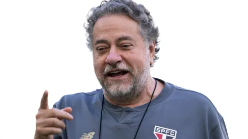 RJ – RIO DE JANEIRO – 12/07/2025 – BRASILEIRO A 2025, FLAMENGO X SAO PAULO – Julio Casares presidente do Sao Paulo antes da partida contra o Flamengo no estadio Maracana pelo campeonato Brasileiro A 2025. Foto: Jorge Rodrigues/AGIF