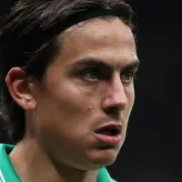 Arthur faz postagem enigmática com Paulo Dybala e torcida do Grêmio pede para volante ajudar na negociação