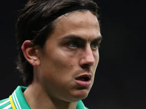 Arthur faz postagem com Dybala e gremistas pedem ajuda na negociação