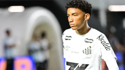 Vojvoda expõe estratégia com Robinho Jr. e dá resposta dura sobre titularidade no Mirassol Muito difícil — Jota ErreAGIF