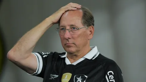 Mandatário do Botafogo se envolve em nova polêmica, desta vez, com a Justiça