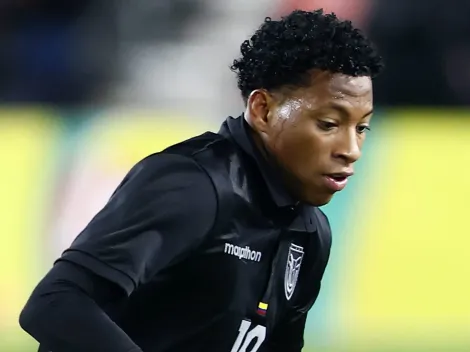 Plata chama atenção em amistoso antes de voltar ao Flamengo