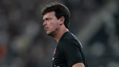 Fernando Diniz tem preocupação importante no Vasco – Foto: Jorge Rodrigues/AGIF