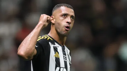 Zagueiro deu a sua opinião – Foto: Gilson Lobo/AGIF.