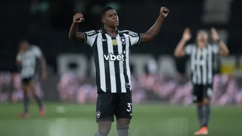 Kadir marcou dois gols na virada sobre o Sport. Foto: Jorge Rodrigues/AGIF