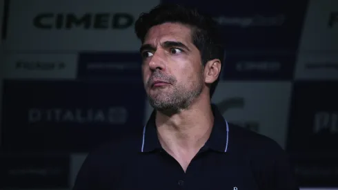 SP – SAO PAULO – 19/11/2025 – BRASILEIRO A 2025, PALMEIRAS X VITORIA – Abel Ferreira tecnico do Palmeiras durante partida contra o Vitoria no estadio Arena Allianz Parque pelo campeonato Brasileiro A 2025. Foto: Ettore Chiereguini/AGIF