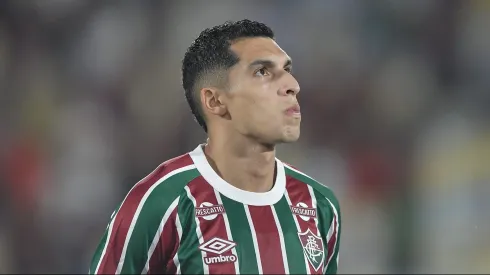 Serna expõe fator determinante para vitória no clássico – Foto: Thiago Ribeiro/AGIF