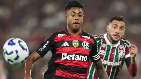 Bruno Henrique reclamou de pênalti não marcado no Fla-Flu