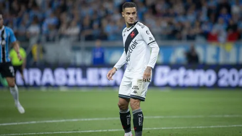 Coutinho passou em branco contra o Grêmio. Foto: Maxi Franzoi/AGIF