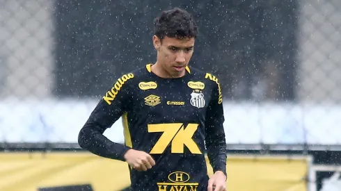 Bontempo pede passagem para ser mais utilizado e Vojvoda se explica