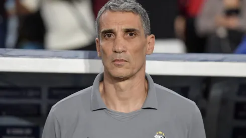 Juan Pablo Vojvoda durante Flamengo x Santos no Maracanã – Foto: Thiago Ribeiro/AGIF